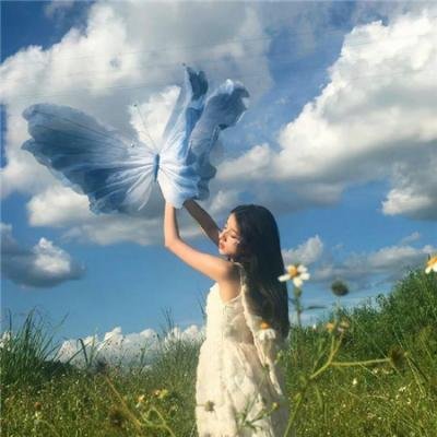 误入房间后，被顶头上司宠入怀